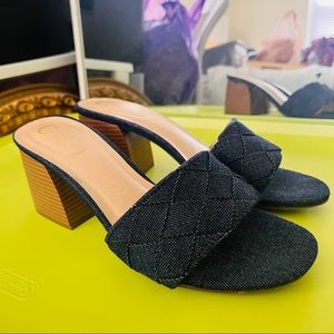 Dark denim mule sandals Size 9